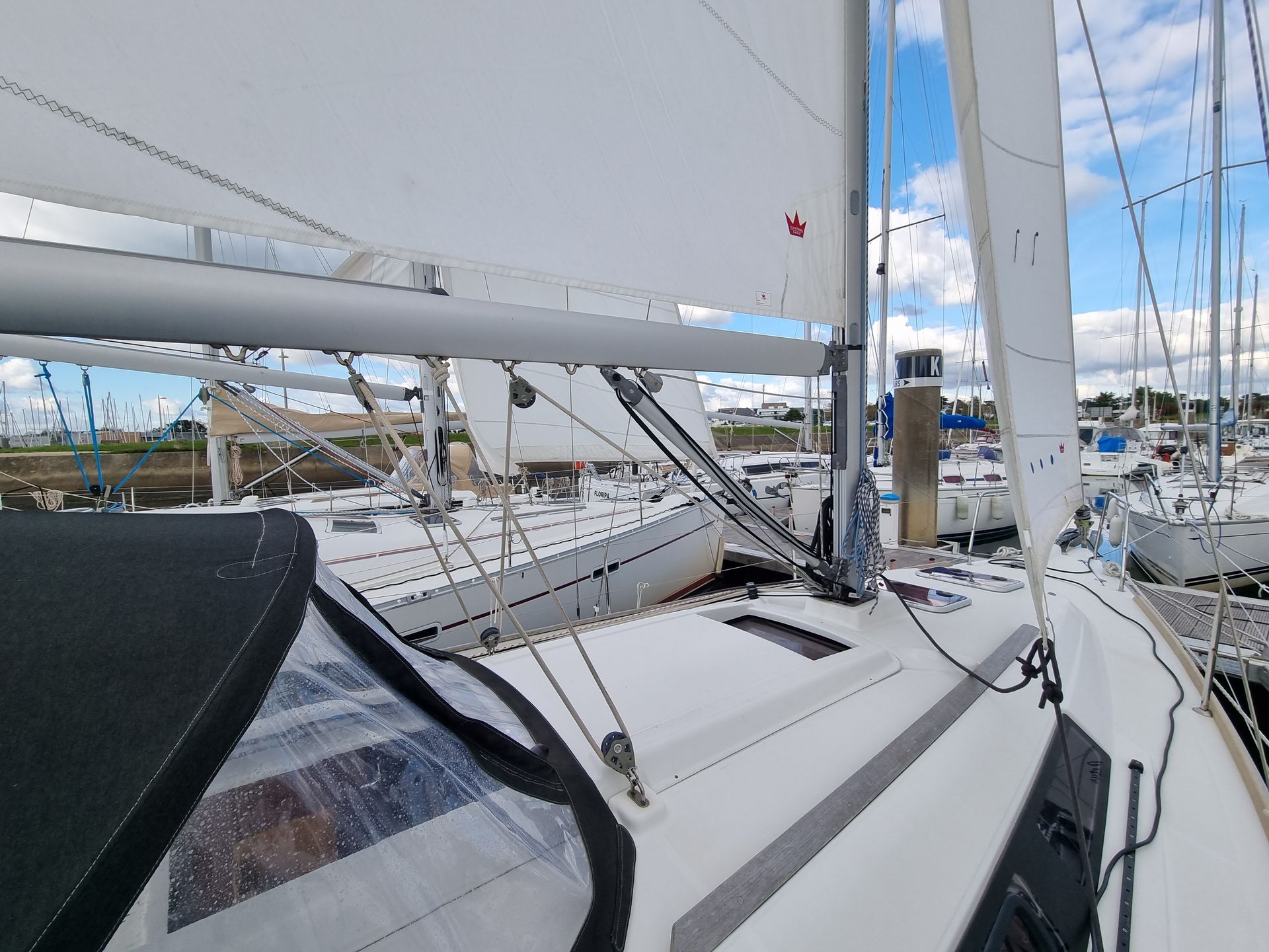 slider 10 Beneteau Oceanis 31